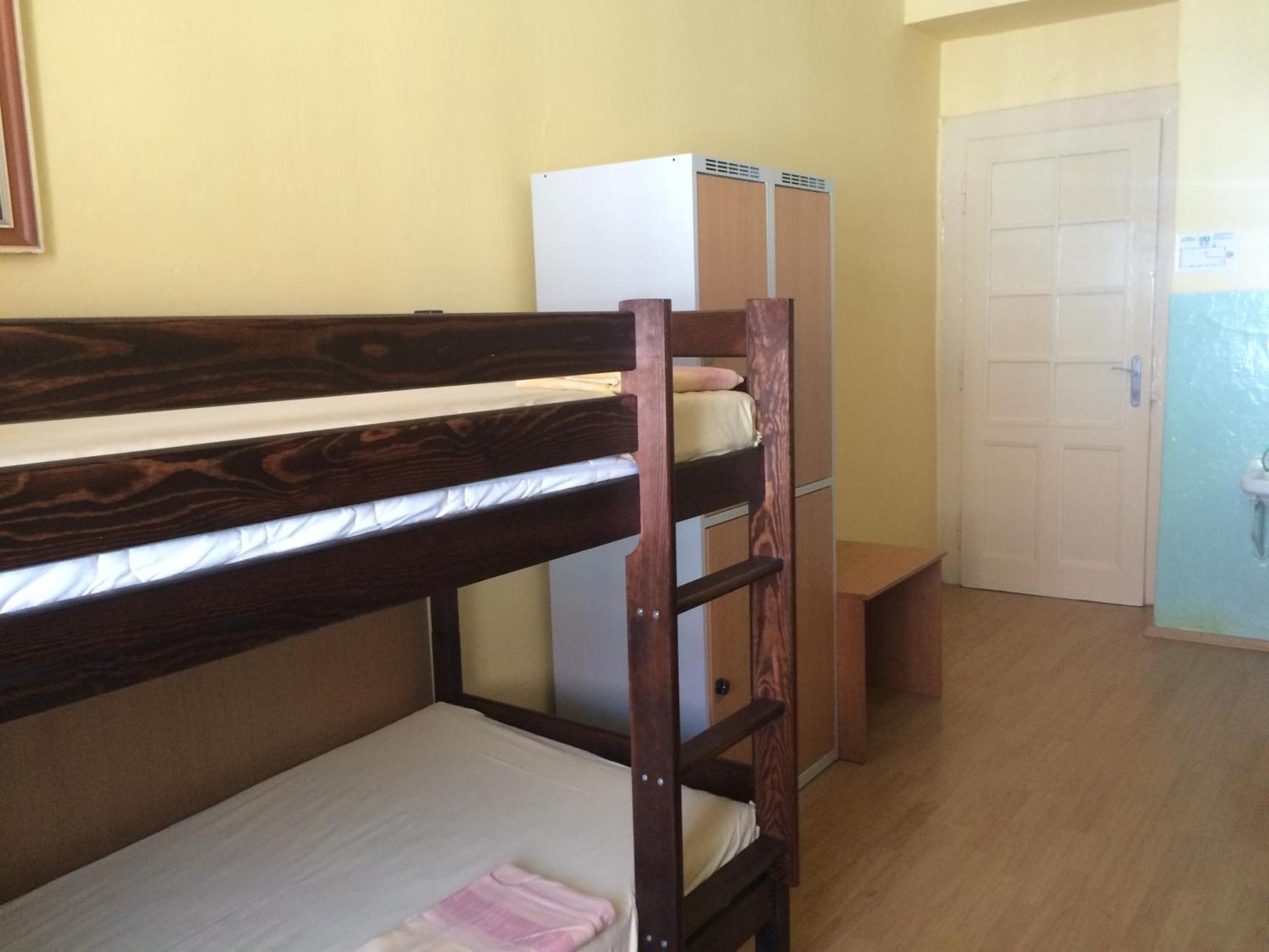 Hostel Dakura Prague Exterior photo