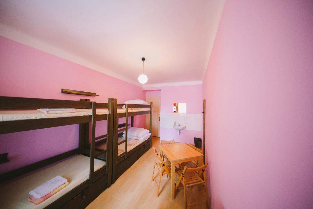 Hostel Dakura Prague Exterior photo